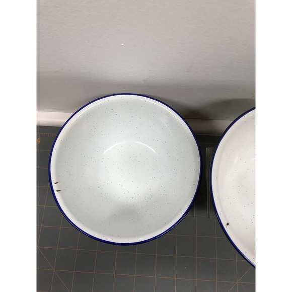 3 Vintage Red, Yellow, & Green Speckled 6 1/4" Enamelware Bowls Metal - Picture 6 of 14